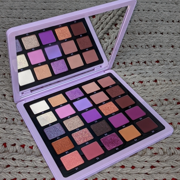 Anastasia Beverly Hills Pro Pigment Palette